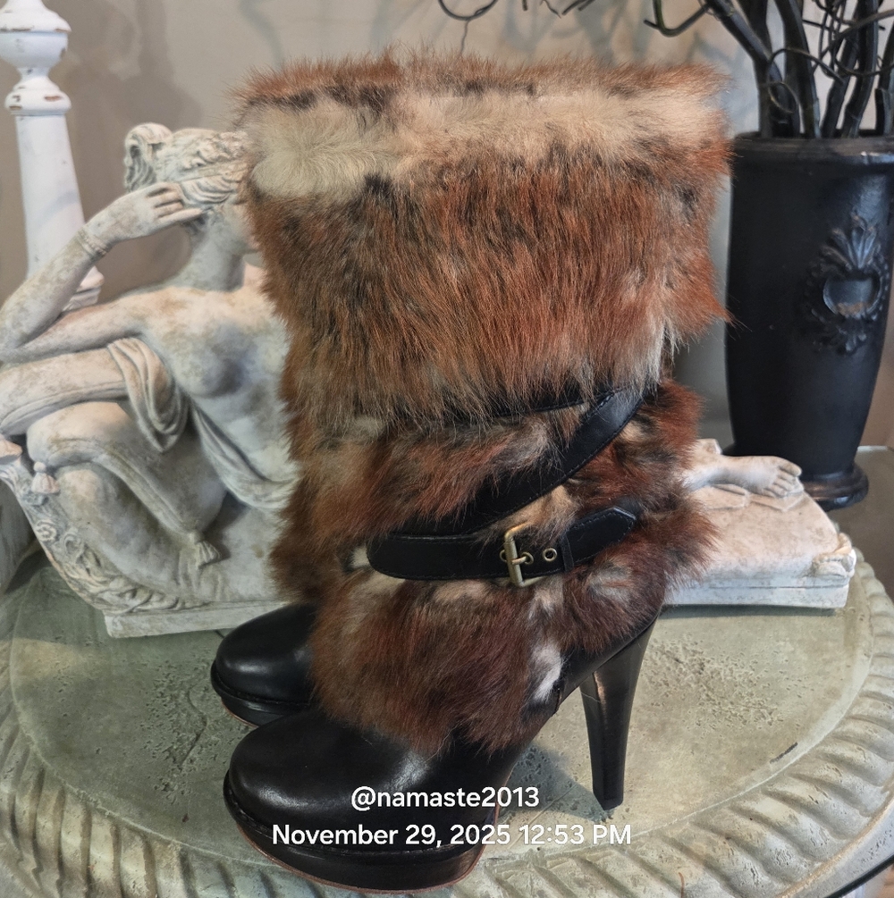 Ugg Foxly Leather Lamb Fur Boots Platform Luxury Designer S/N 1001320 NEW #193